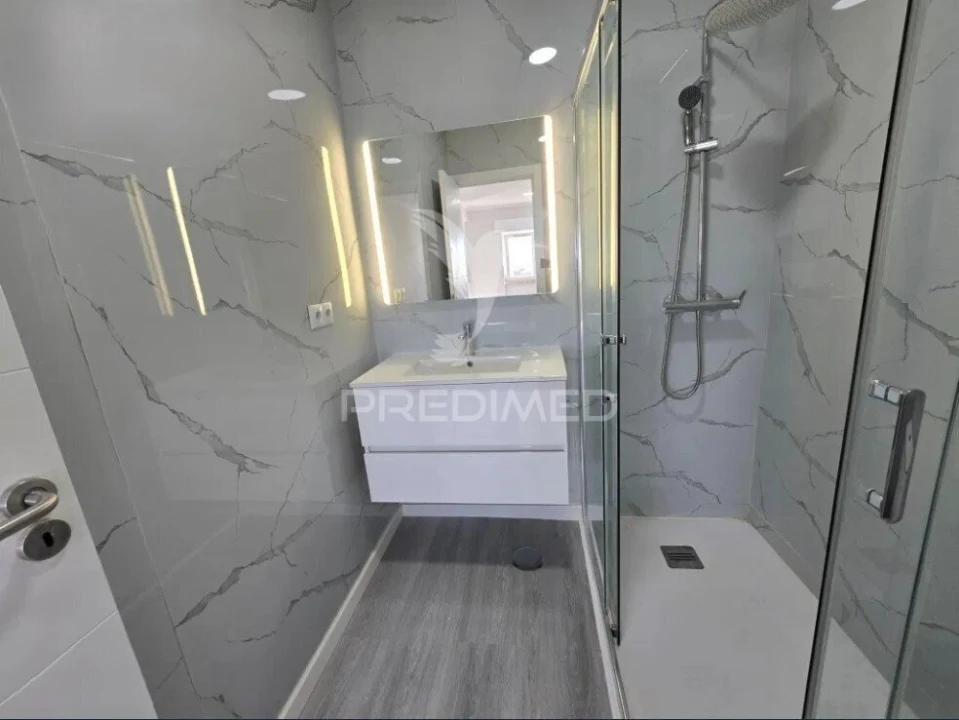 Apartamento T2 para Venda em Setubal (São Sebastião) Foto 10