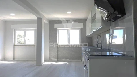 Apartamento T2 para Venda em Setubal (São Sebastião)