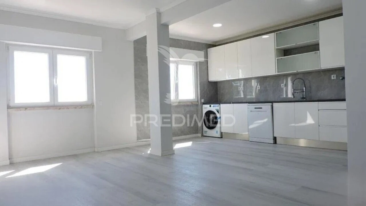 Apartamento T2 para Venda em Setubal (São Sebastião) Foto 6