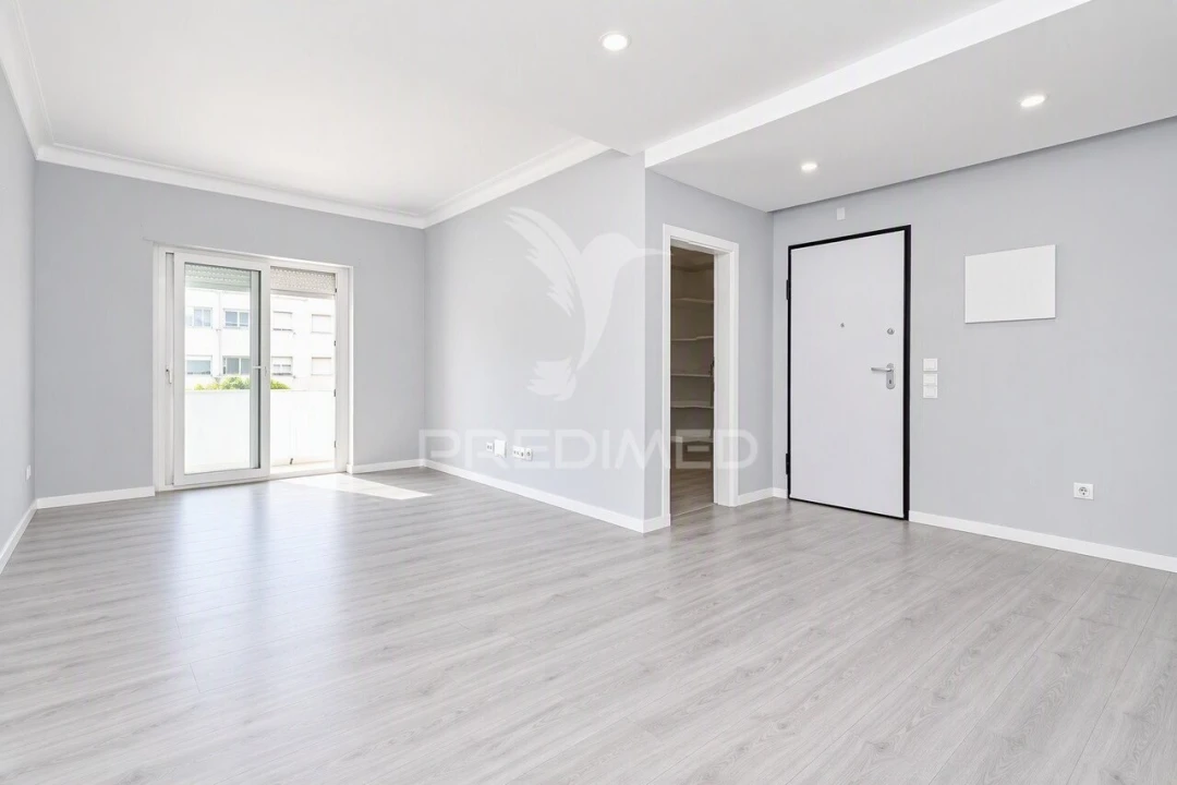 Apartamento T2 para Venda em Setubal (São Sebastião) Foto 1