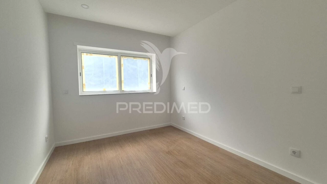Apartamento T2 para Venda em Real, Dume e Semelhe Foto 16