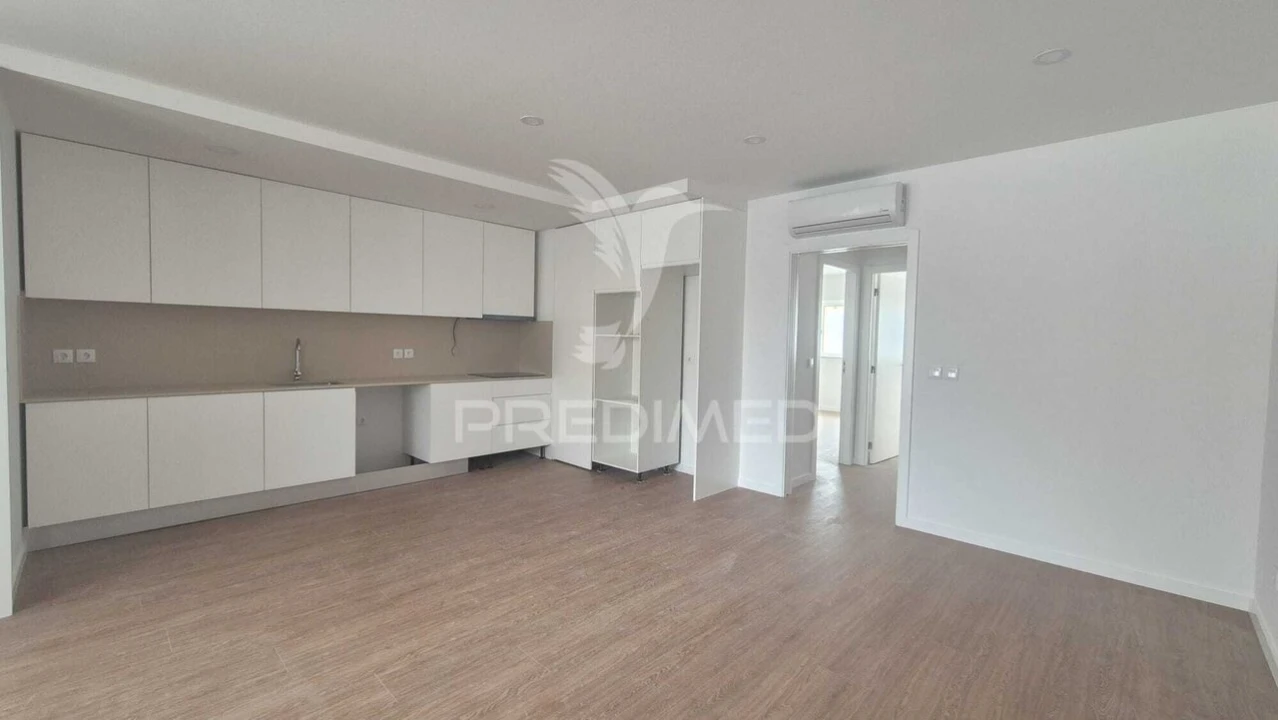 Apartamento T2 para Venda em Real, Dume e Semelhe Foto 4