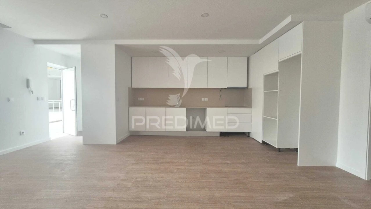 Apartamento T2 para Venda em Real, Dume e Semelhe Foto 1