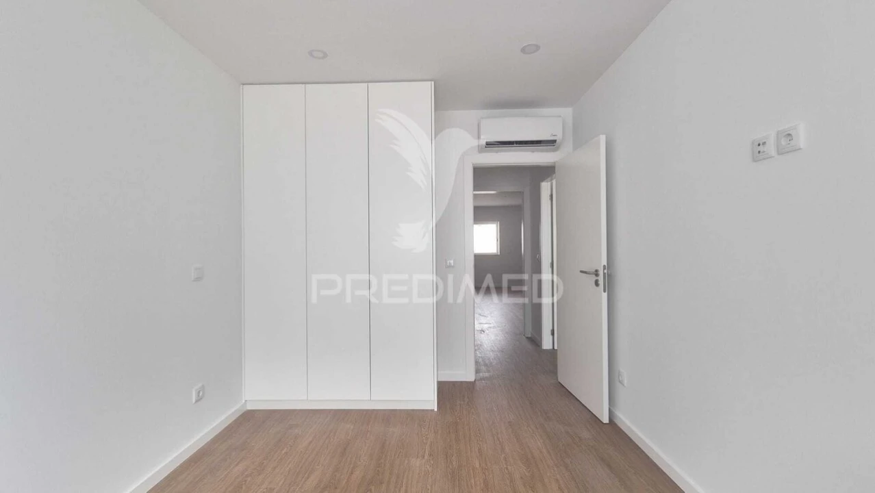Apartamento T2 para Venda em Real, Dume e Semelhe Foto 9