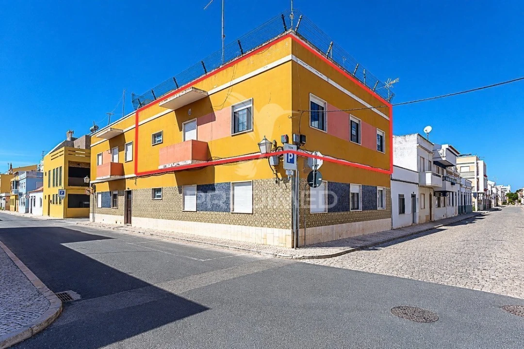 Apartamento T3 para Venda em Vila Real de Santo Antonio Foto 1