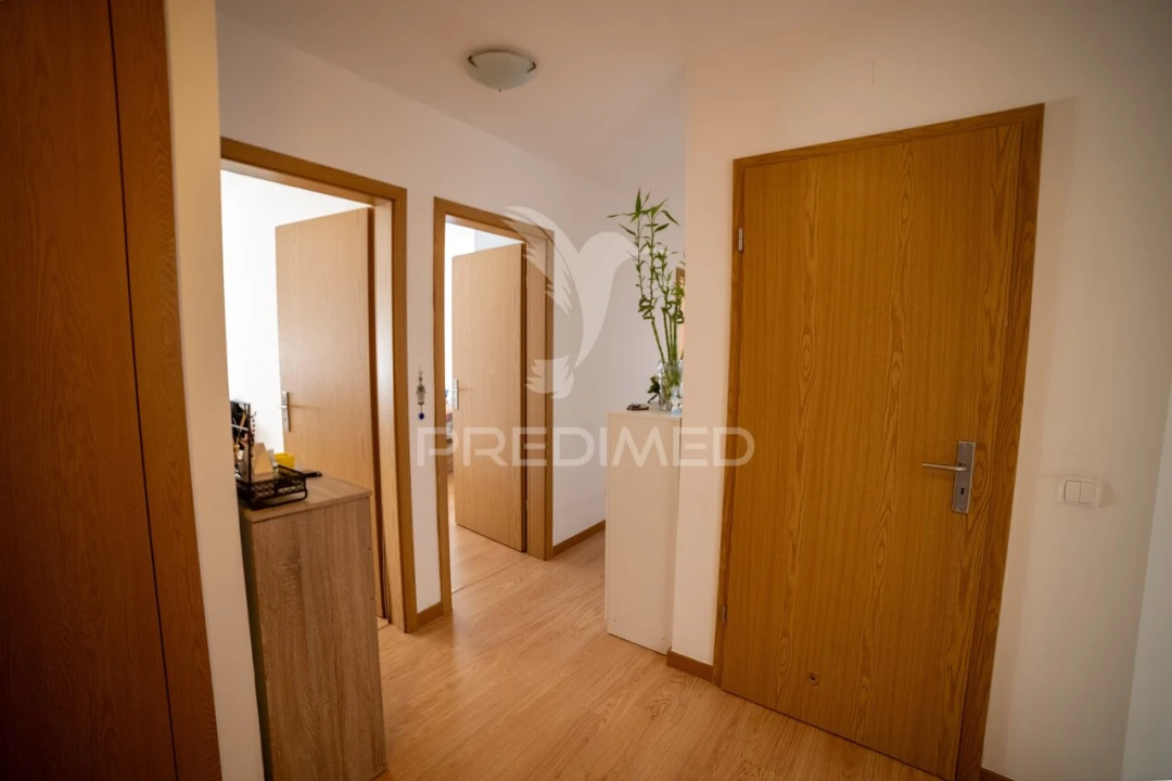 Apartamento T3 para Venda em Sé e São Lourenço Foto 3