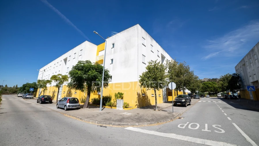 Apartamento T3 para Venda em Sé e São Lourenço
