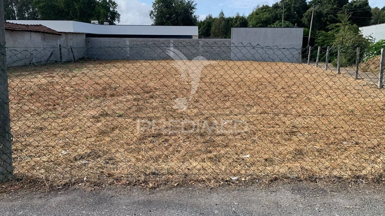Terreno para Venda em São Felix da Marinha Foto 1