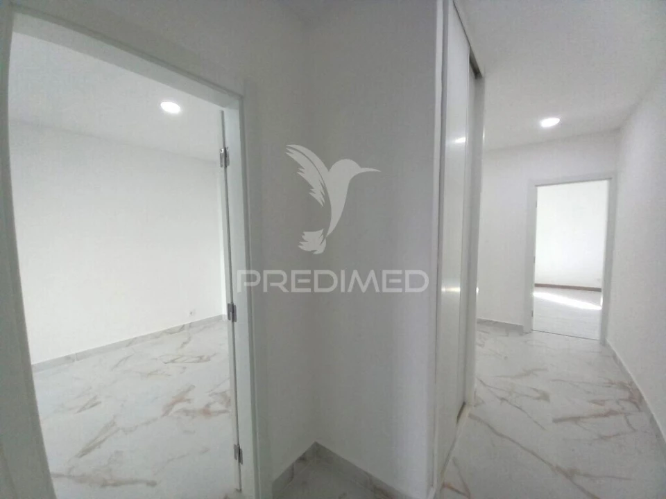Apartamento T2 para Venda em Amora Foto 15