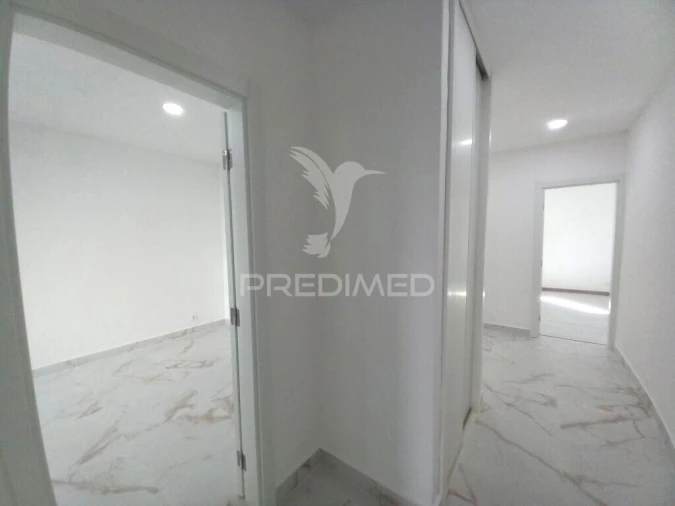 Apartamento T2 para Venda em Amora Foto 15