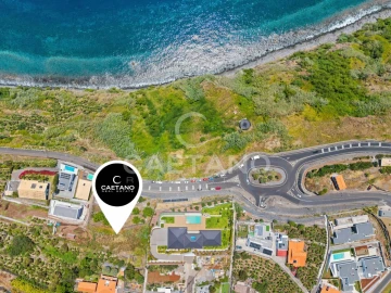 Terreno para Venda em Arco da Calheta