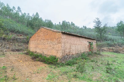 Quinta T0 para Venda em Monchique