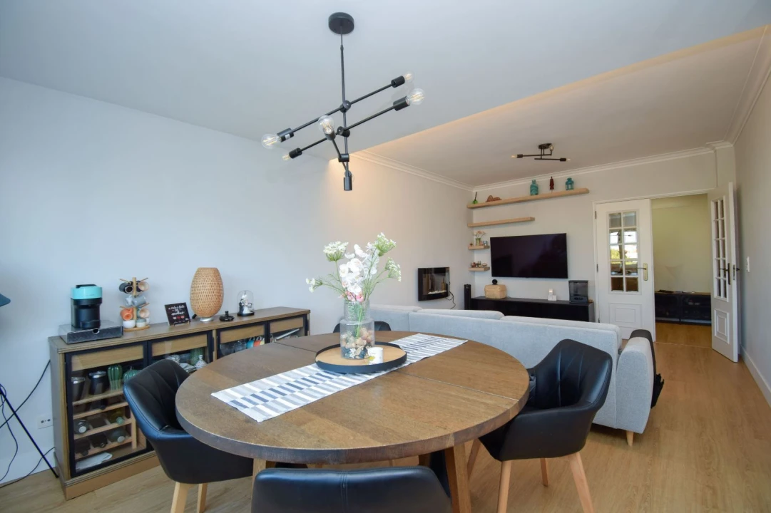 Apartamento T3 para Venda em São Domingos de Rana Foto 1