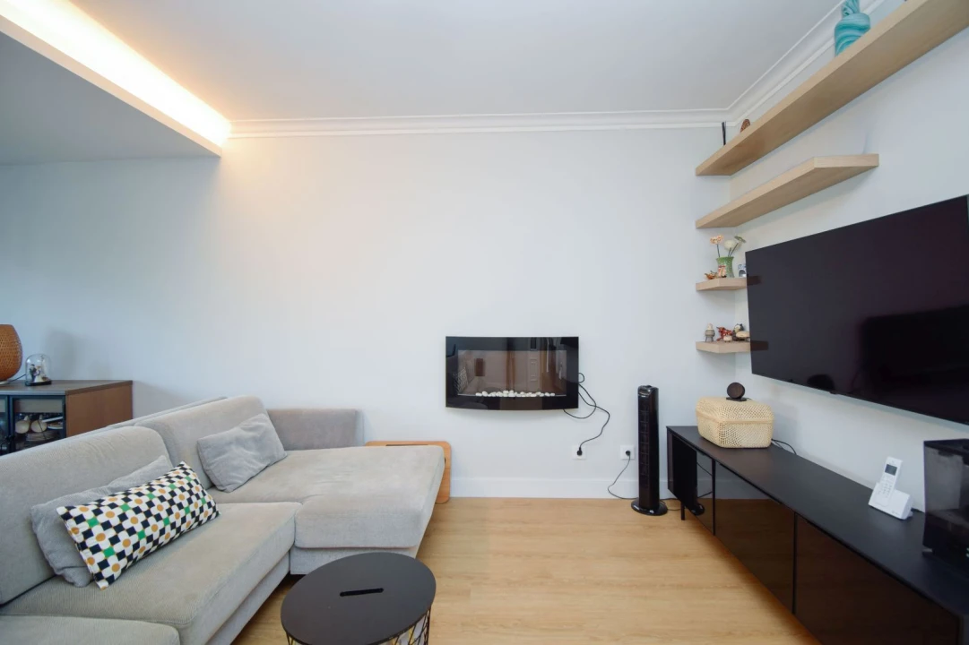 Apartamento T3 para Venda em São Domingos de Rana Foto 25