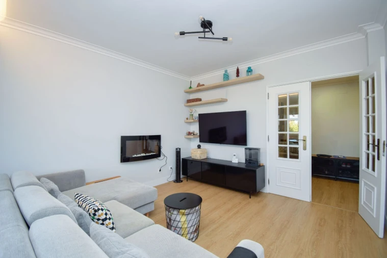Apartamento T3 para Venda em São Domingos de Rana Foto 26