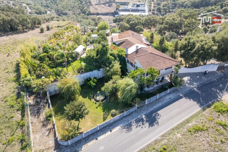 Moradia T5 para Venda em Atouguia Foto 35