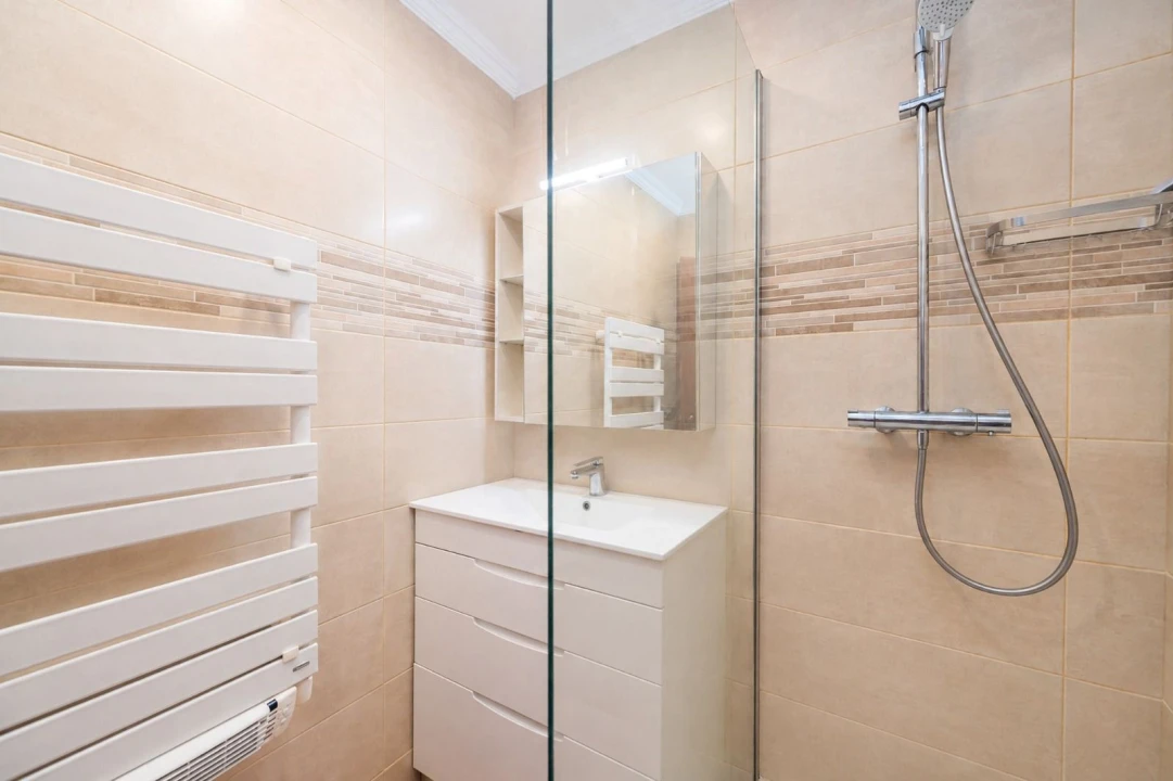 Apartamento T2 para Venda em Massamá e Monte Abraão Foto 8