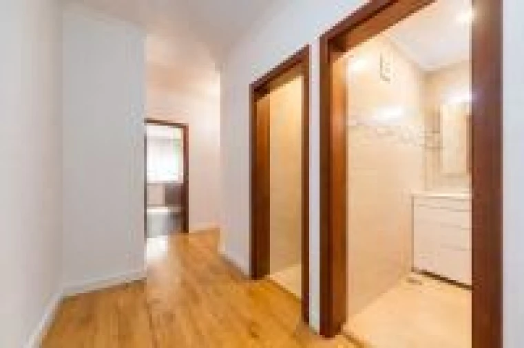 Apartamento T2 para Venda em Massamá e Monte Abraão Foto 20