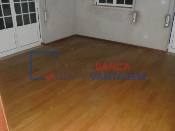 Moradia T3 para Venda em Cadima Foto 13