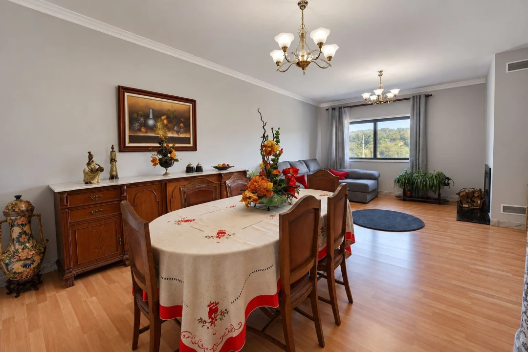 Apartamento T3 para Venda em Aguas Santas Foto 2