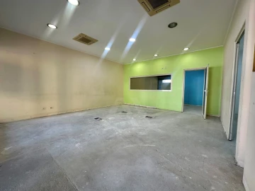 Loja para Venda em Lumiar