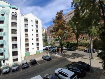 Apartamento T3 para Venda em Algueirão-Mem Martins