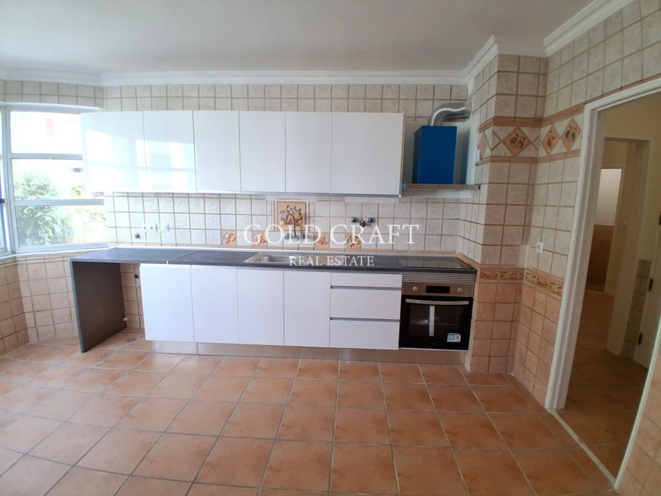 Apartamento T3 para Venda em Algueirão-Mem Martins Foto 4