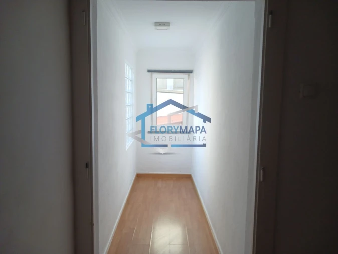 Apartamento T4 para Venda em Alcabideche Foto 12