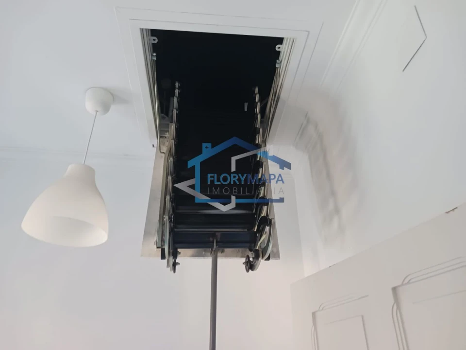 Apartamento T4 para Venda em Alcabideche Foto 24