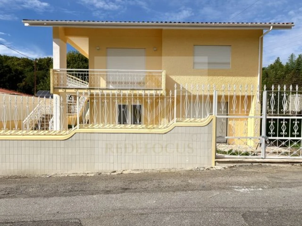 Moradia T3 para Venda em Santa Maria de Lamas Foto 36