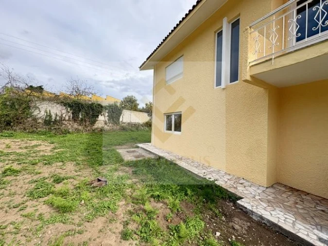 Moradia T3 para Venda em Santa Maria de Lamas Foto 32