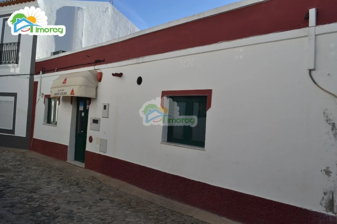 Moradia T2 para Venda em Corval Foto 5