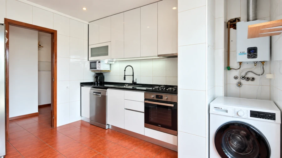 Apartamento T3 para Venda em Paredes Foto 12