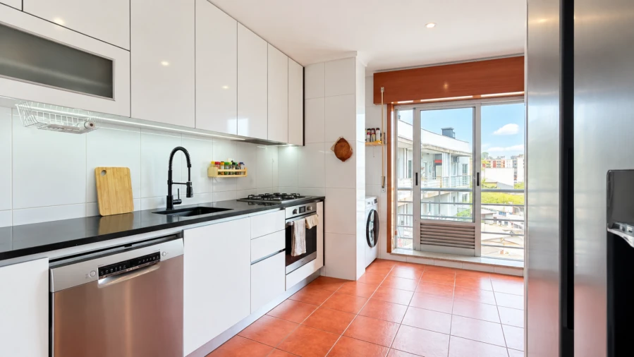 Apartamento T3 para Venda em Paredes Foto 11