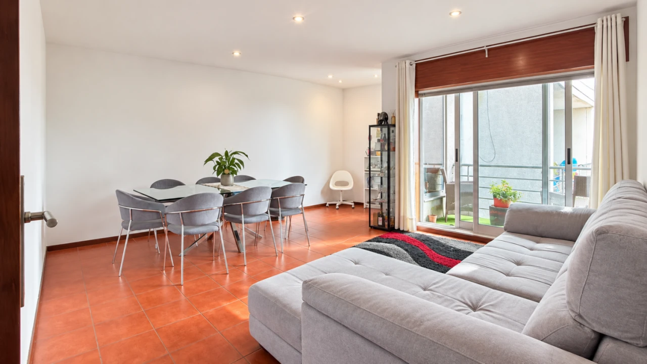 Apartamento T3 para Venda em Paredes Foto 1