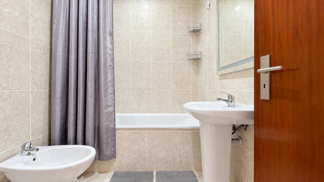 Apartamento T3 para Venda em Paredes Foto 17