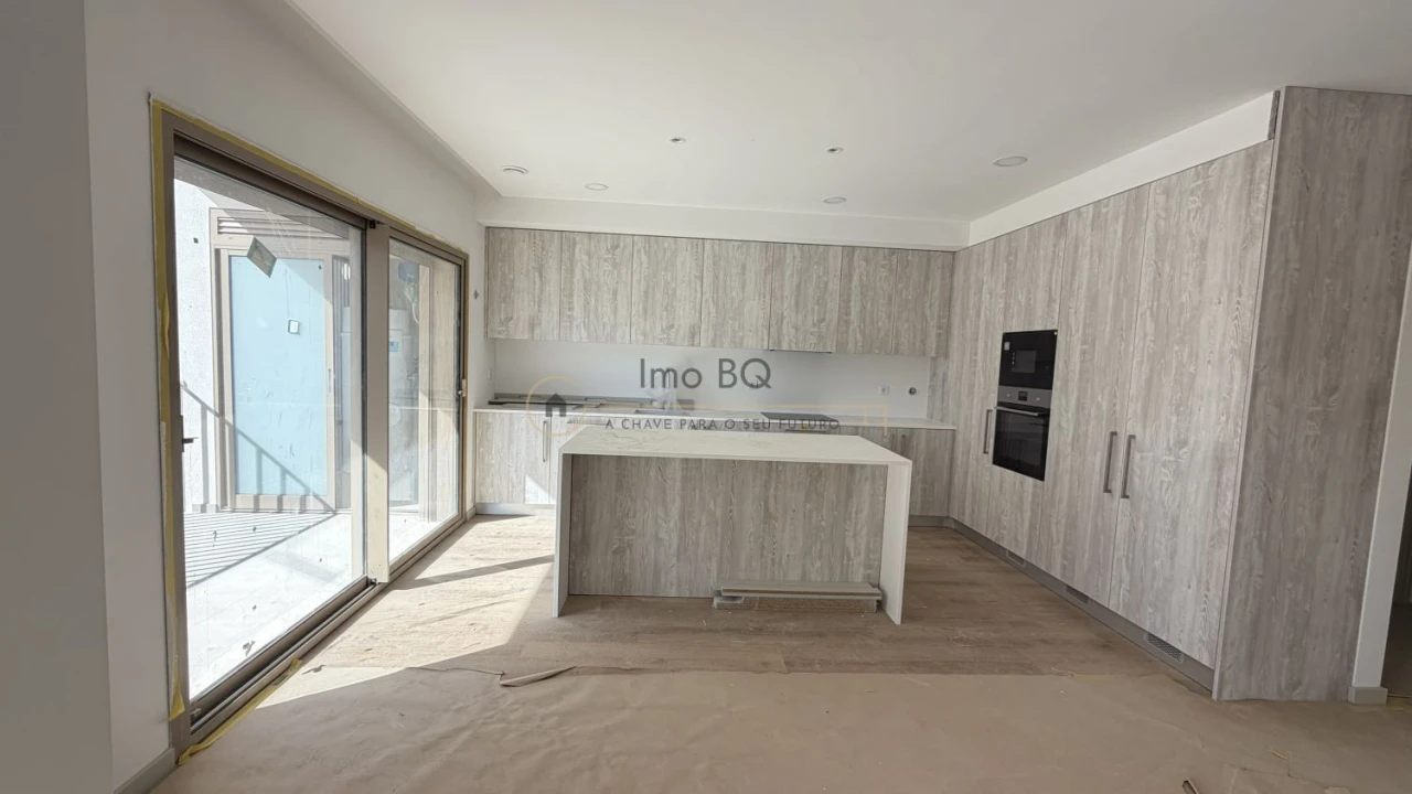 Apartamento T3 para Venda em Montijo e Afonsoeiro Foto 2