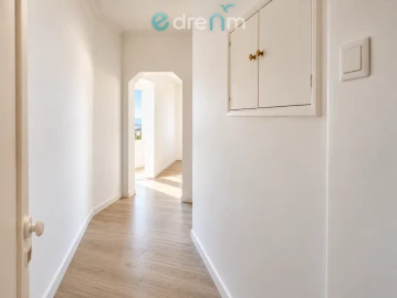 Apartamento T2 para Venda em São Vicente