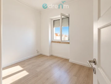 Apartamento T2 para Venda em São Vicente