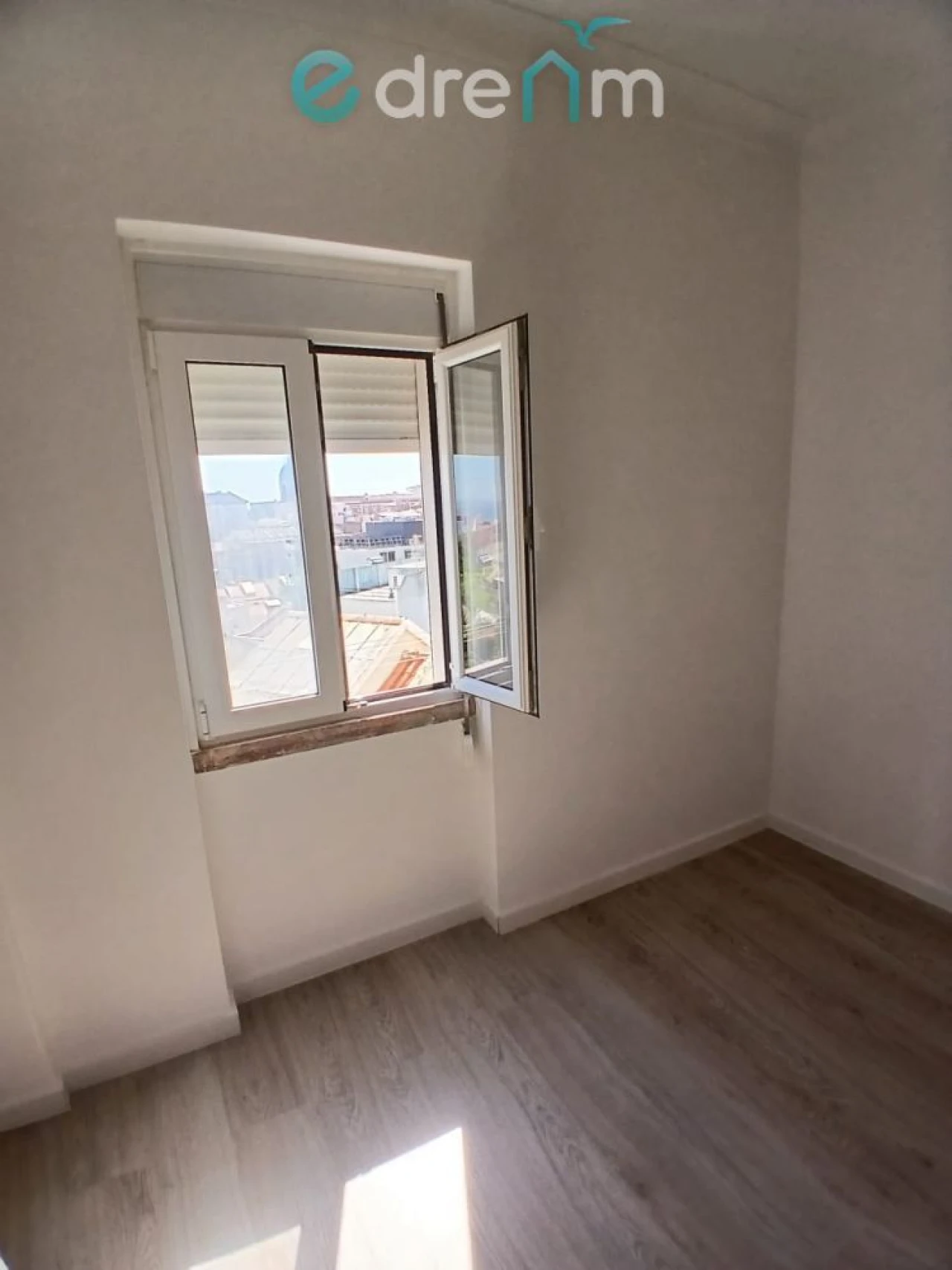 Apartamento T2 para Venda em São Vicente Foto 14