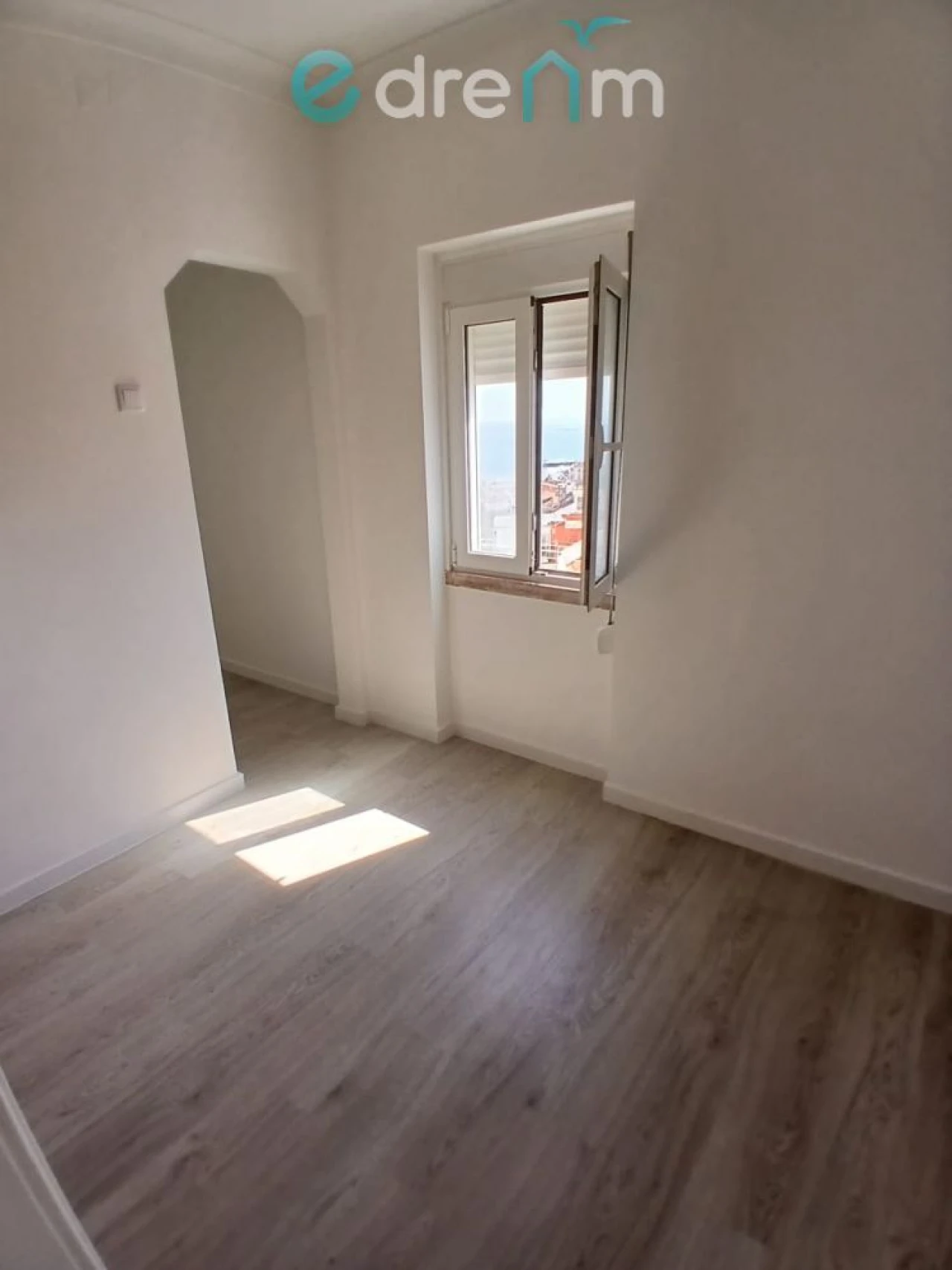 Apartamento T2 para Venda em São Vicente Foto 13
