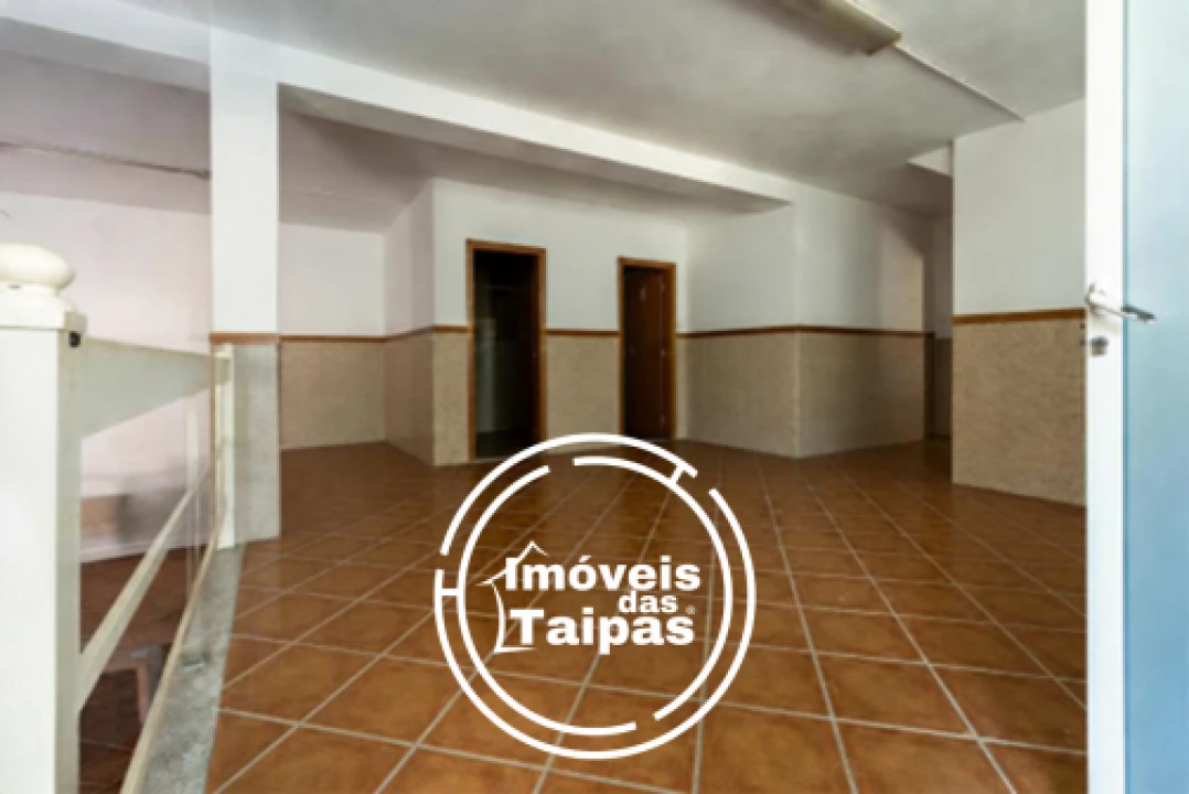 Loja para Arrendamento em Sande São Lourenço e Balazar Foto 5