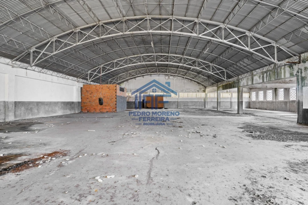 Loja para Venda em Covilhã e Canhoso Foto 20
