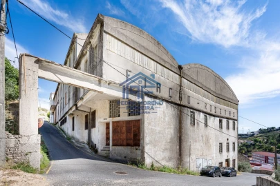 Loja para Venda em Covilhã e Canhoso