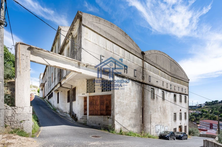 Loja para Venda em Covilhã e Canhoso Foto 18