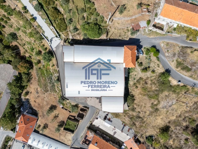 Loja para Venda em Covilhã e Canhoso Foto 6