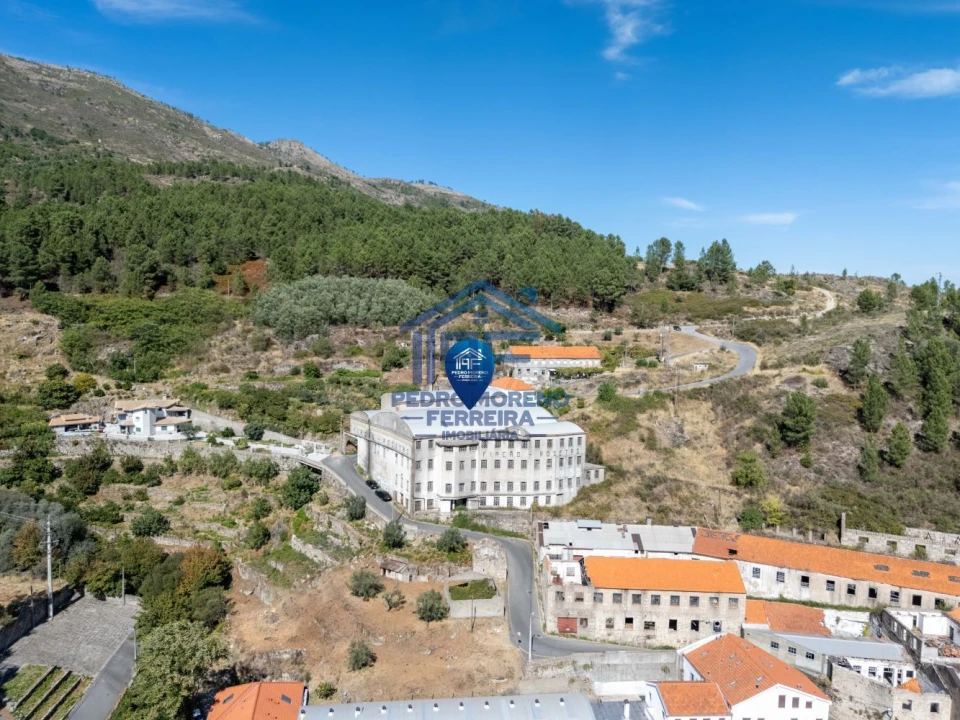 Loja para Venda em Covilhã e Canhoso Foto 12