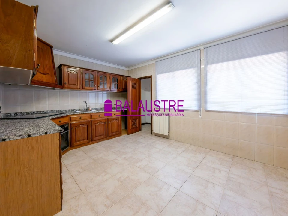 Moradia T4 para Venda em Braga (São José de São Lázaro e São João do Souto) Foto 23