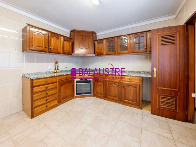 Moradia T4 para Venda em Braga (São José de São Lázaro e São João do Souto) Foto 24