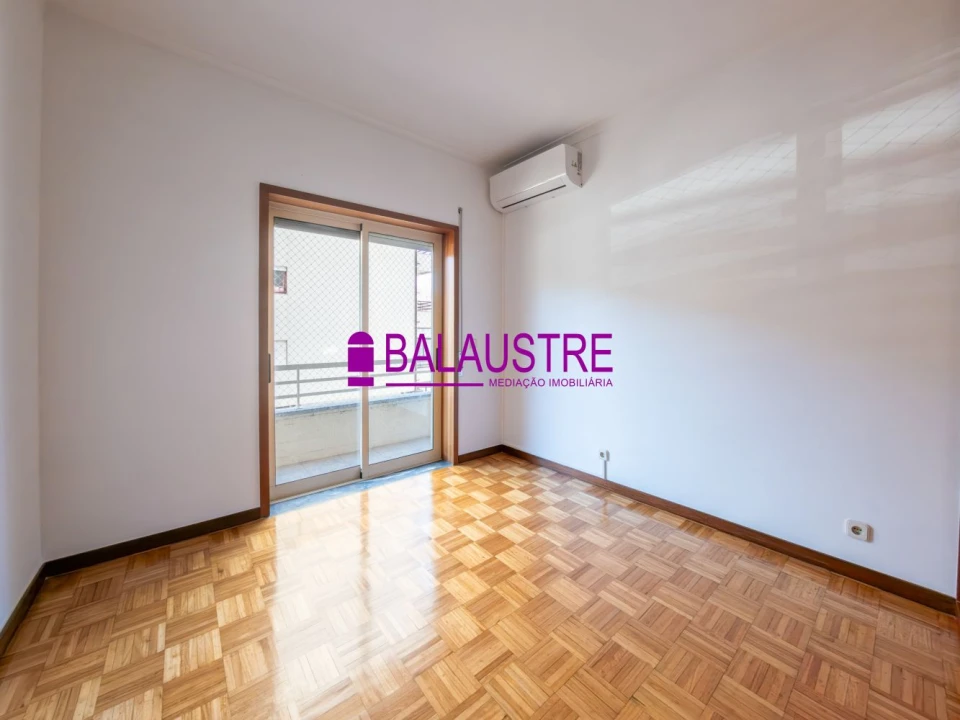 Apartamento T3 para Venda em São Vicente (Braga) Foto 9